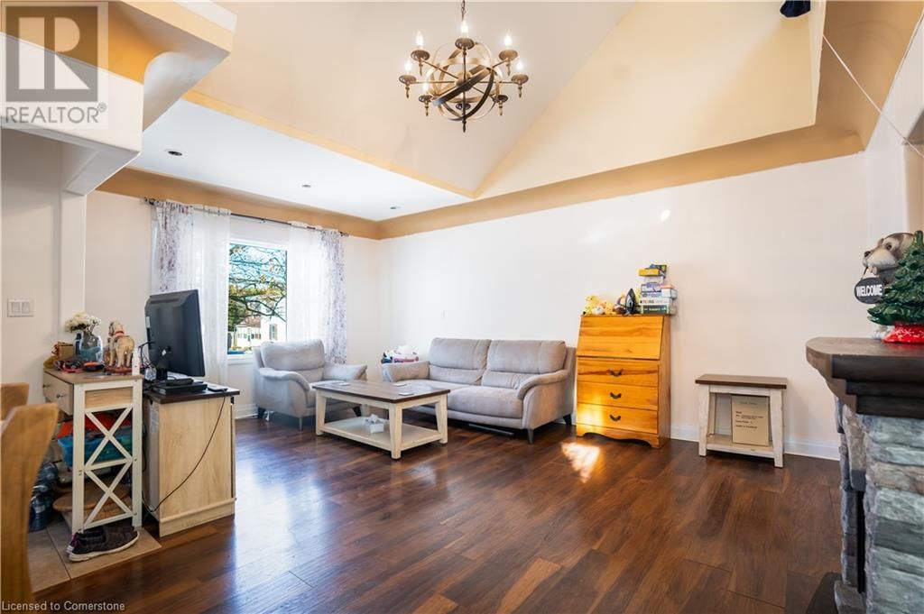 12 WALPOLE DRIVE Image 3
