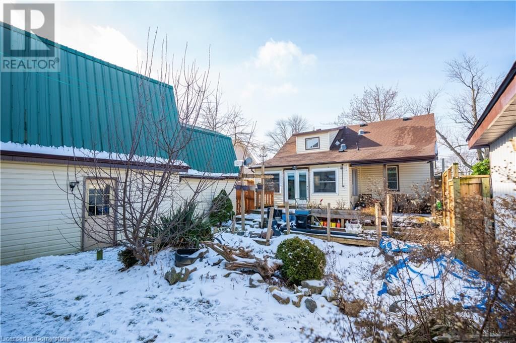 12 WALPOLE DRIVE Image 33