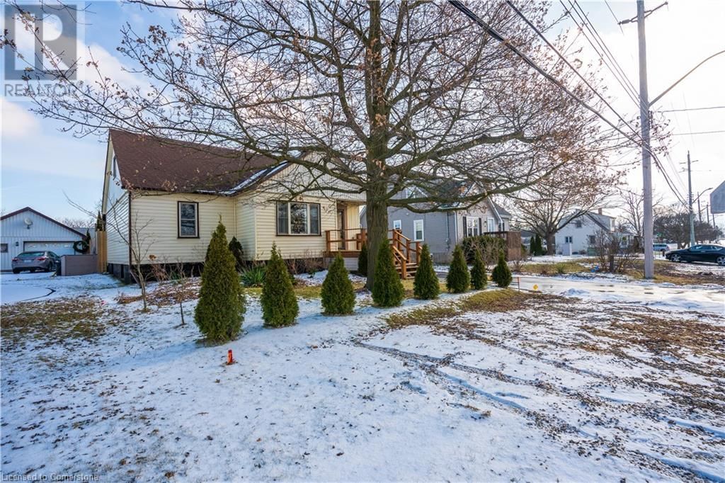 12 WALPOLE DRIVE Image 41