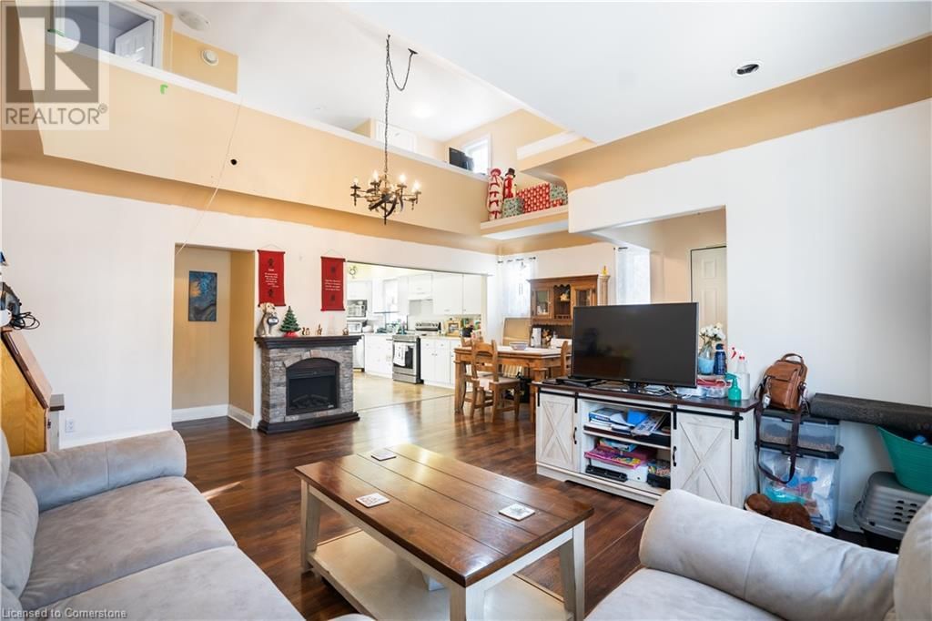 12 WALPOLE DRIVE Image 6