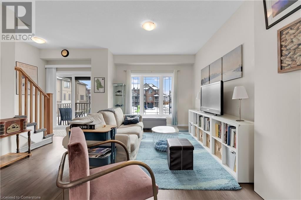 8 - 19 PICARDY DRIVE Image 16