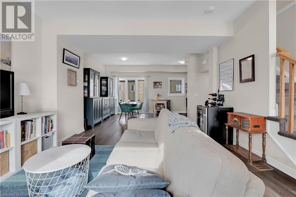 8 - 19 PICARDY DRIVE Image 20