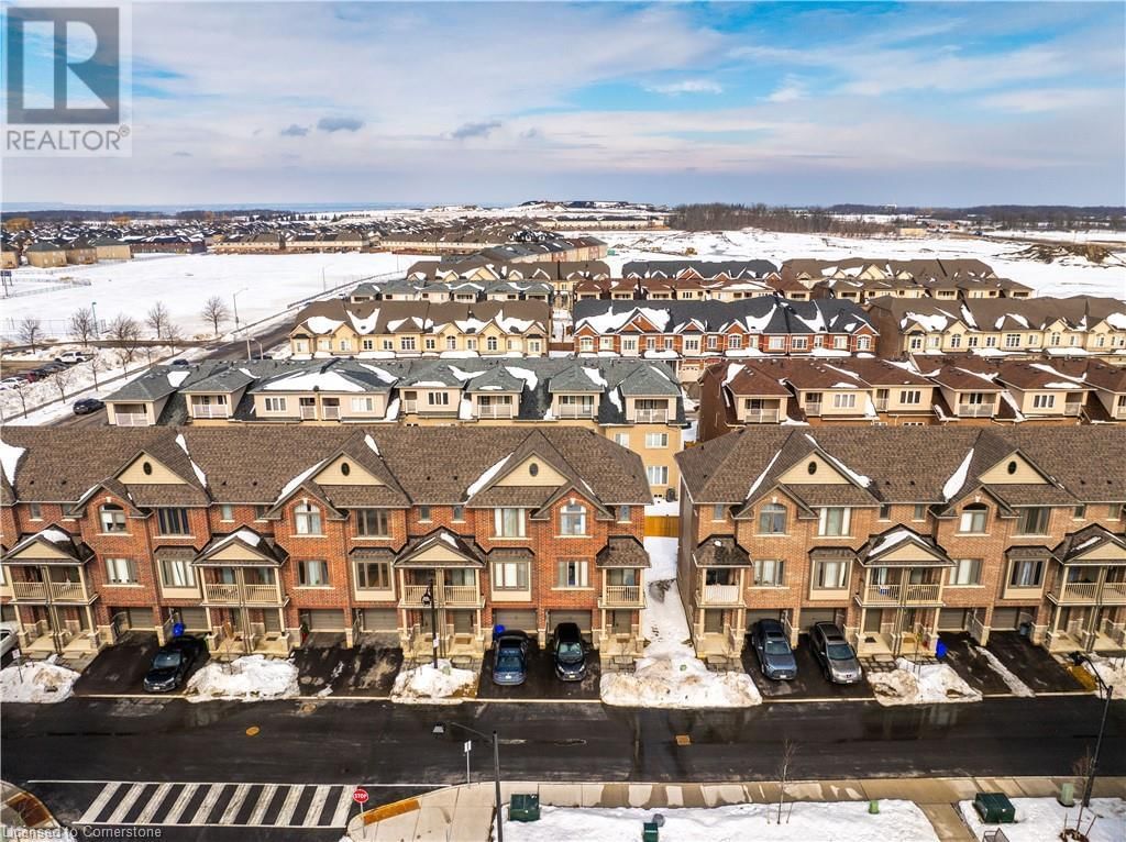 8 - 19 PICARDY DRIVE Image 33