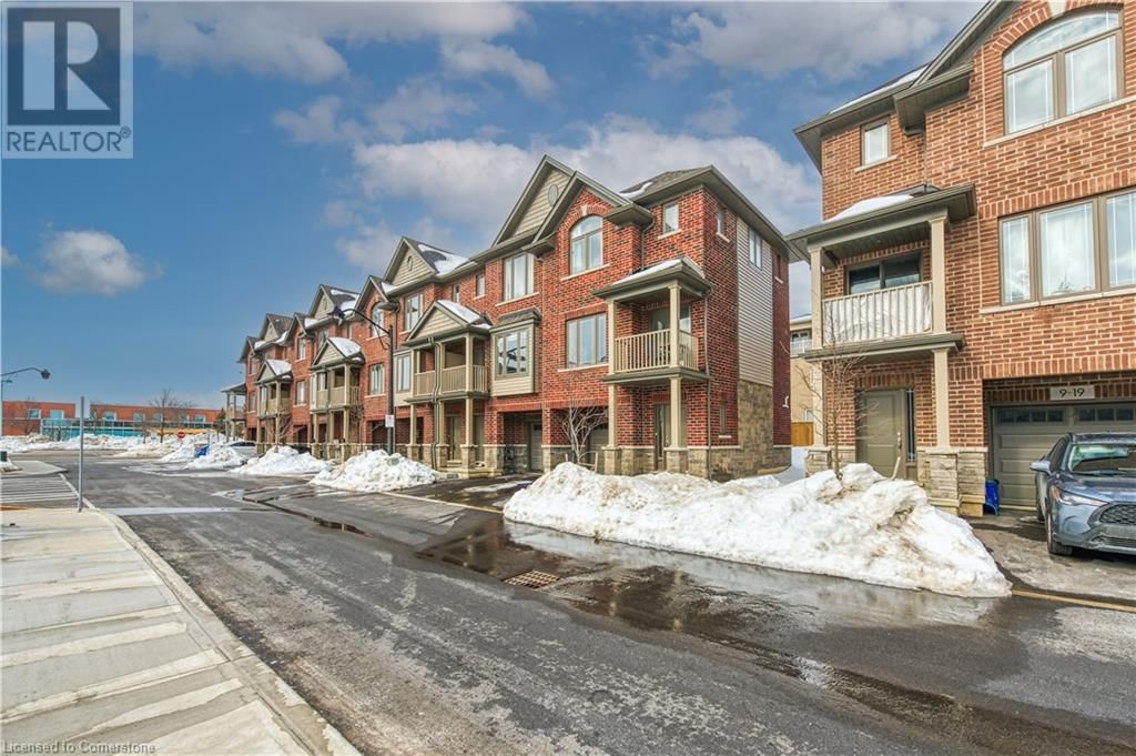 8 - 19 PICARDY DRIVE Image 37