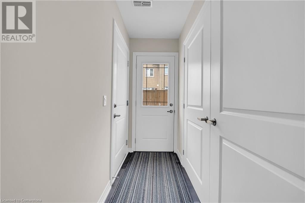 8 - 19 PICARDY DRIVE Image 7