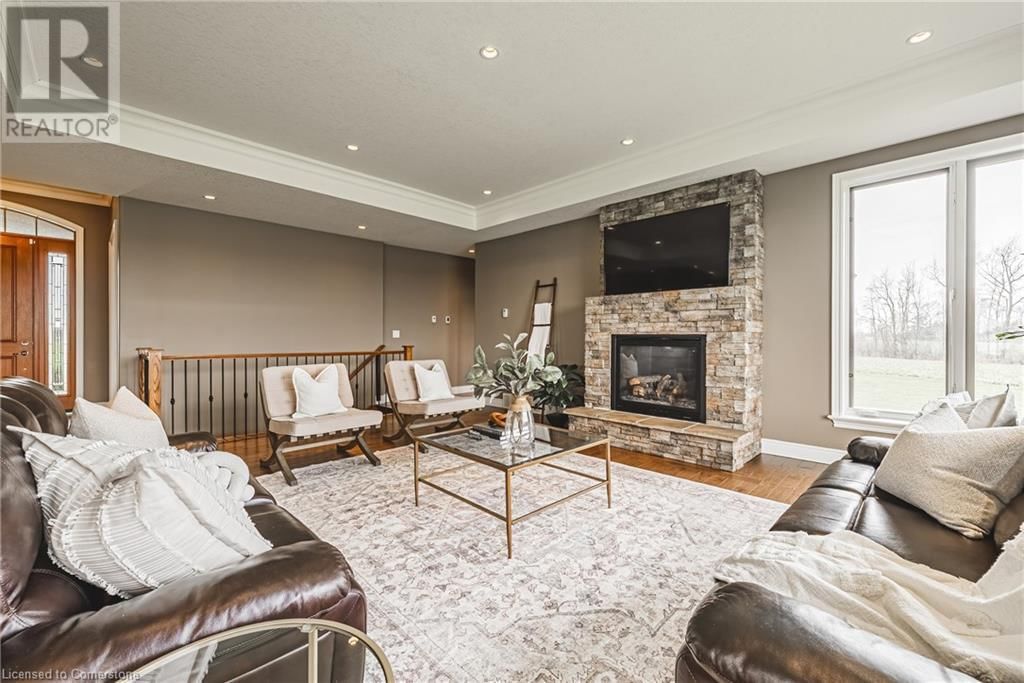 15 REEDS ROAD Image 6
