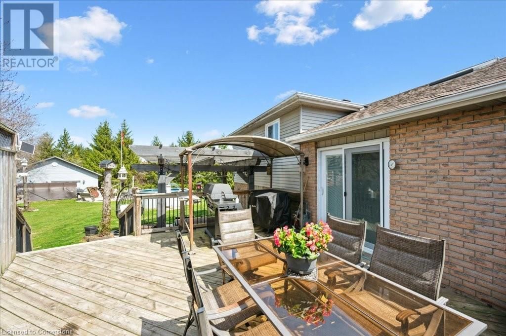 51 COSTAIN COURT Image 34