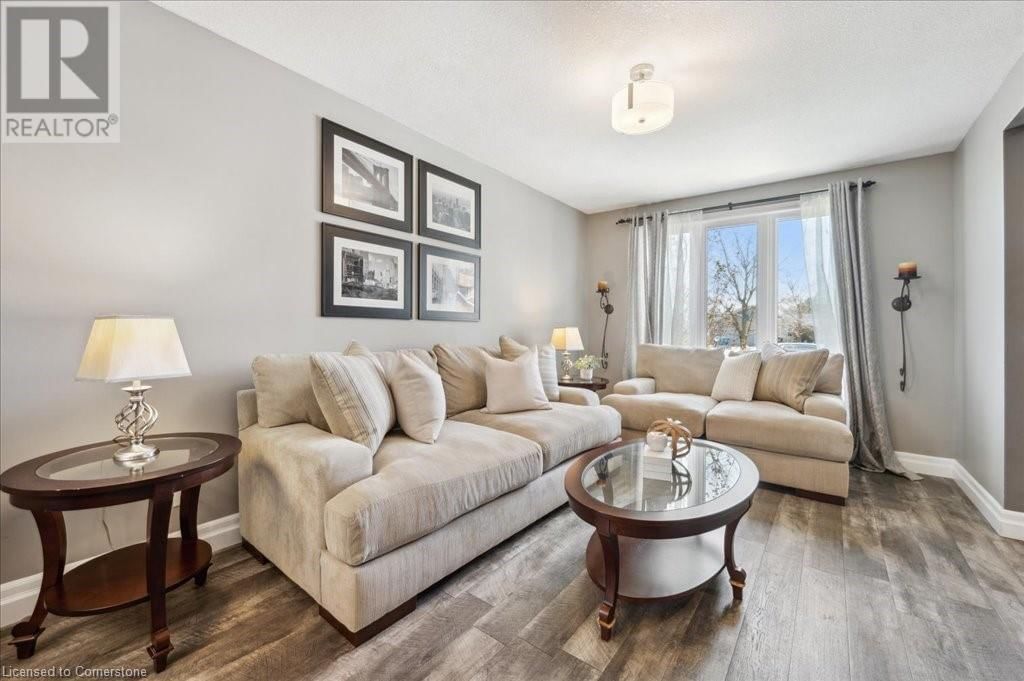 51 COSTAIN COURT Image 4
