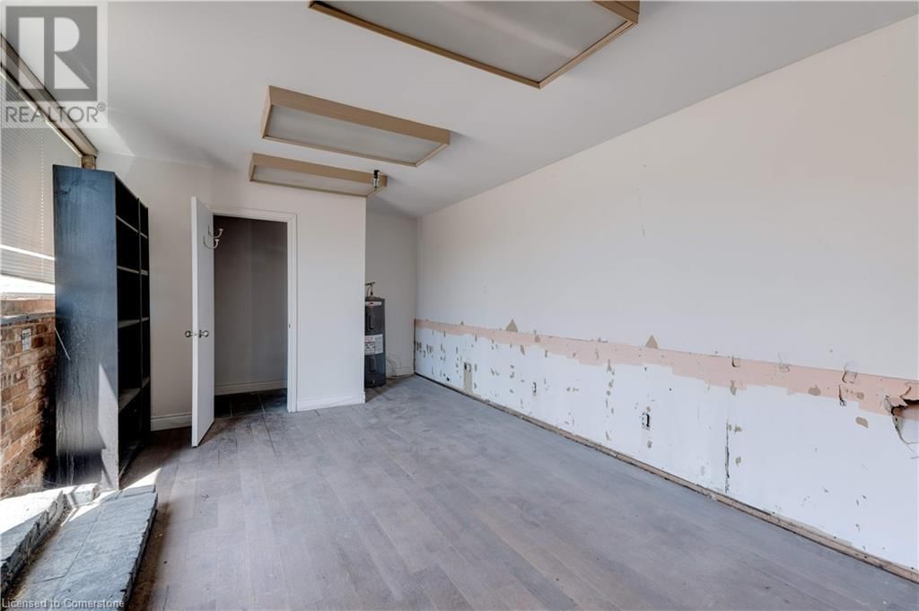 2 - 111 SHERWOOD DRIVE Image 10