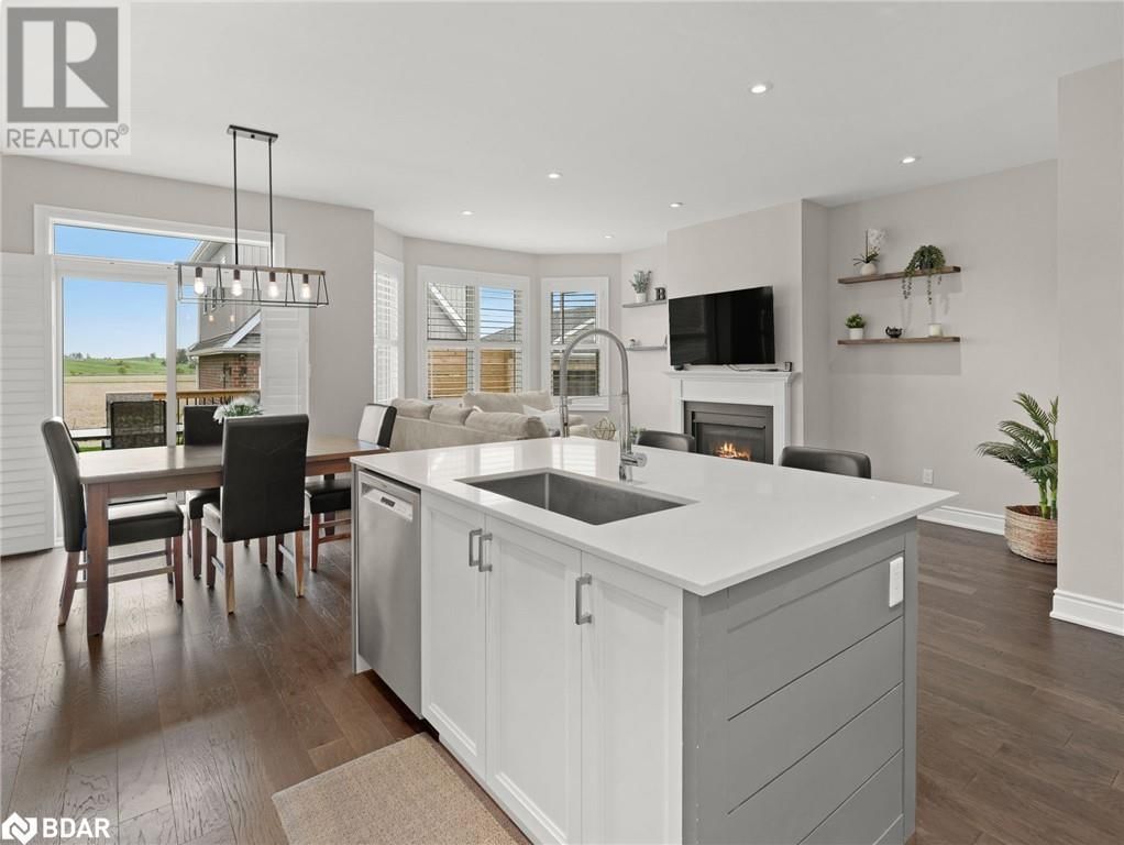 227 MARY ST STREET Image 16
