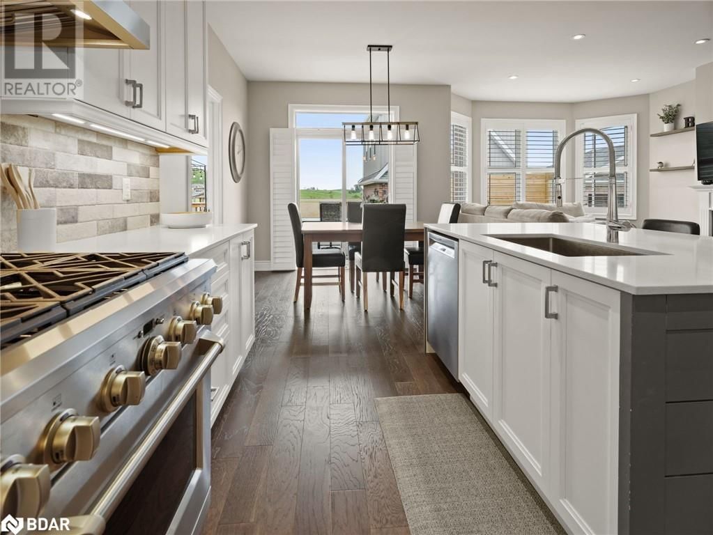 227 MARY ST STREET Image 18