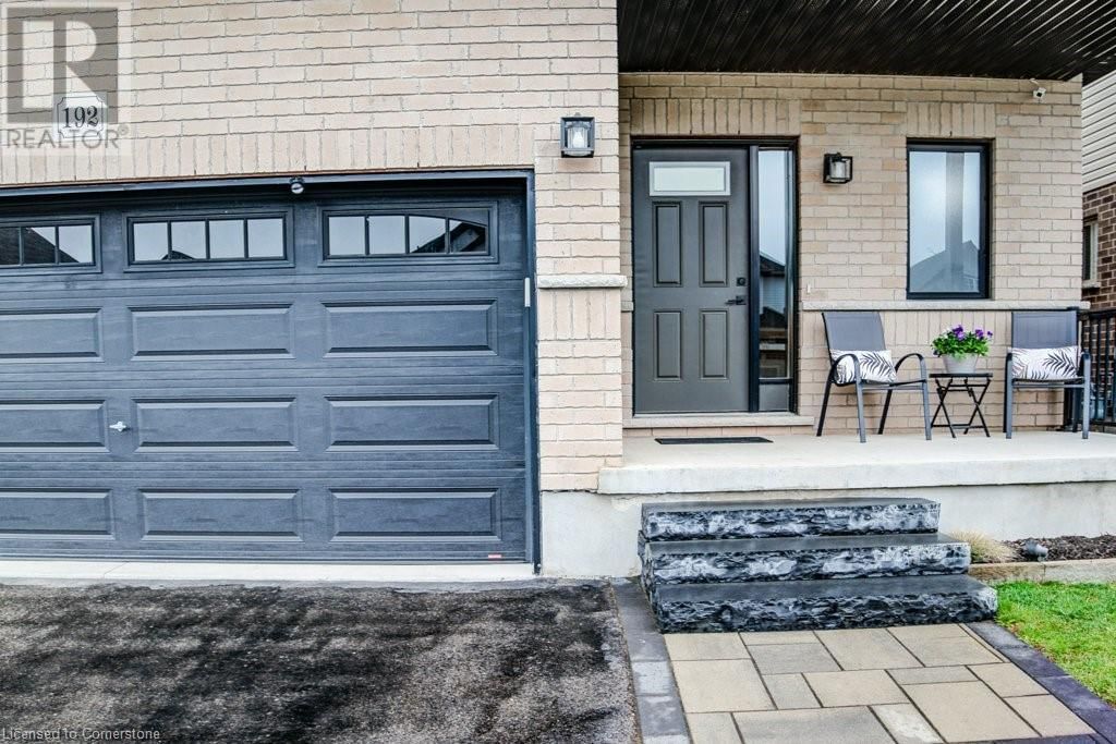 192 SNYDER AVENUE NORTH Image 4