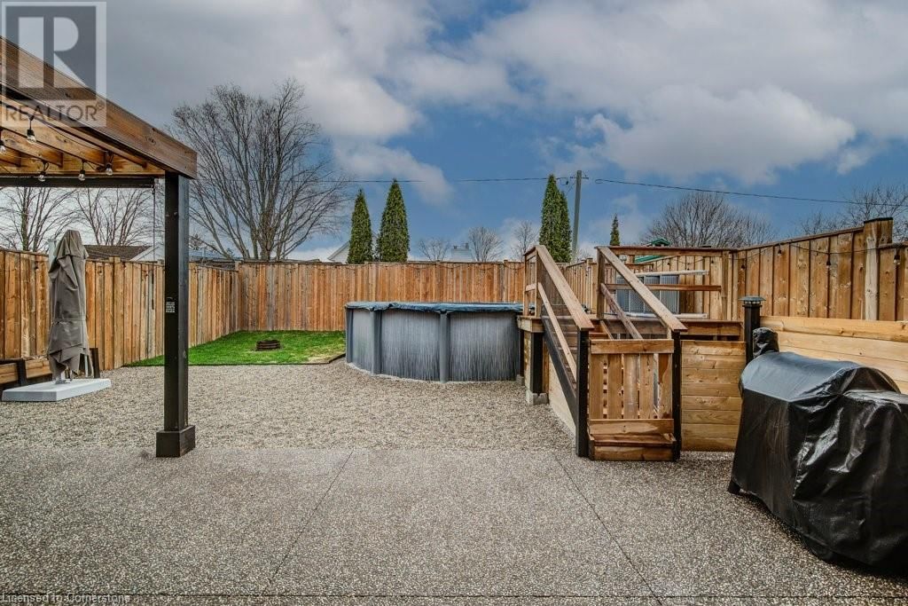 192 SNYDER AVENUE NORTH Image 43