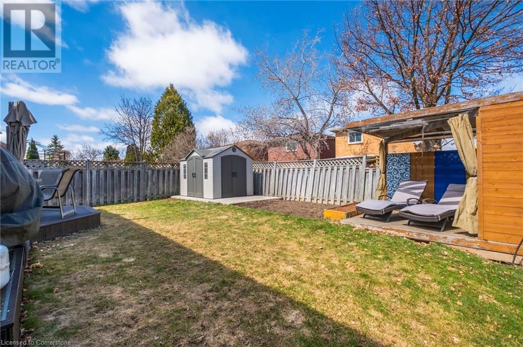 19 BERWICK AVENUE Image 34