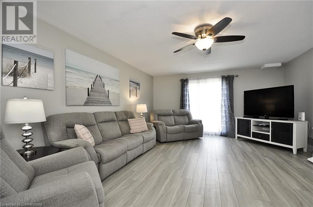 39 WAYNE AVENUE Image 17