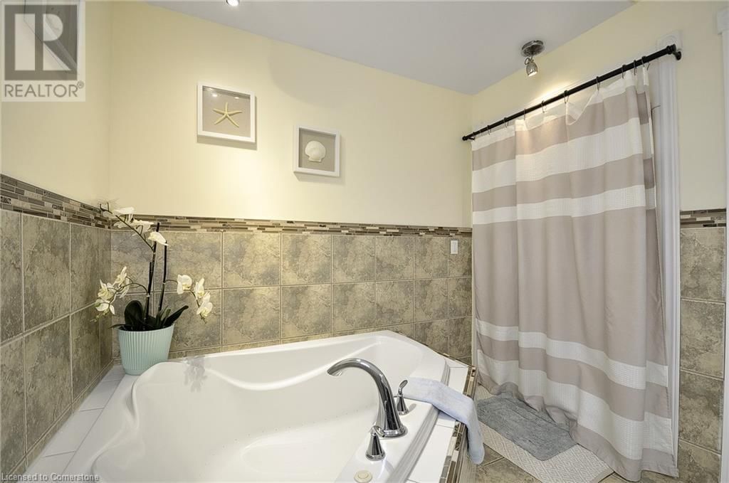 39 WAYNE AVENUE Image 21