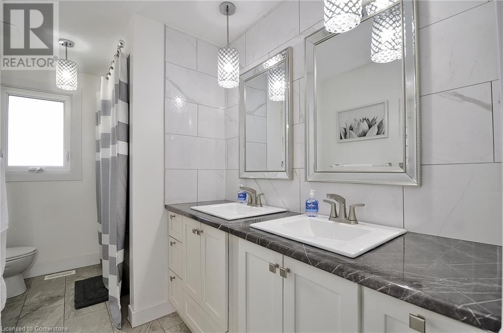 39 WAYNE AVENUE Image 25