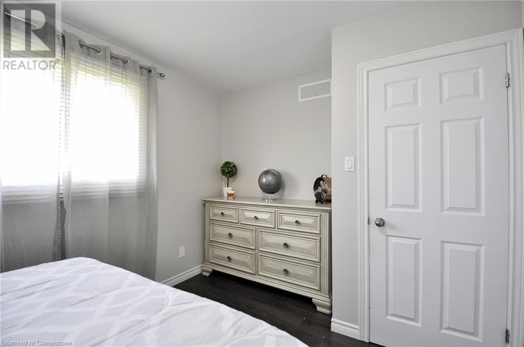 39 WAYNE AVENUE Image 28