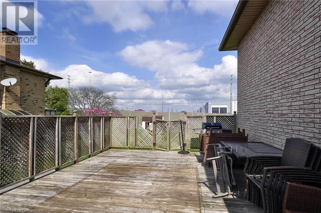 39 WAYNE AVENUE Image 34