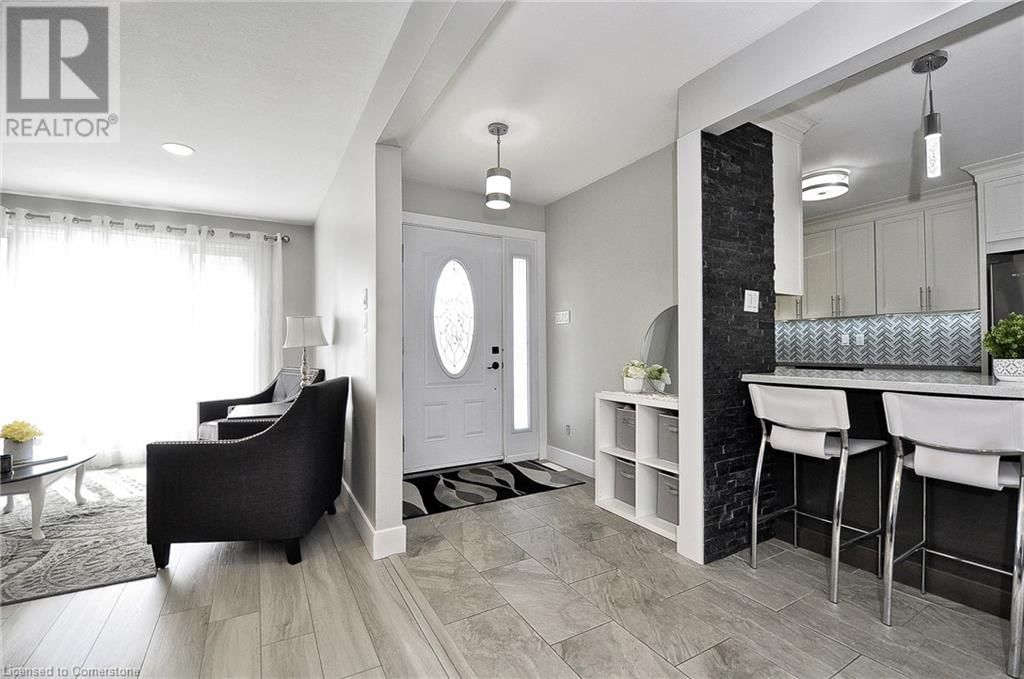 39 WAYNE AVENUE Image 4