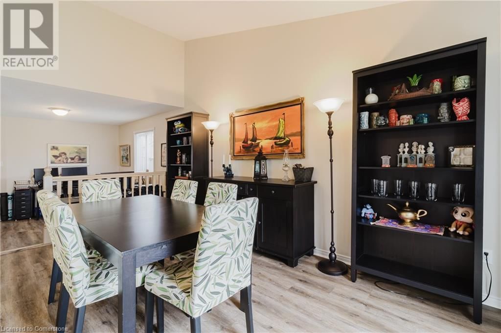 37 SPRINGGARDEN CRESCENT Image 11