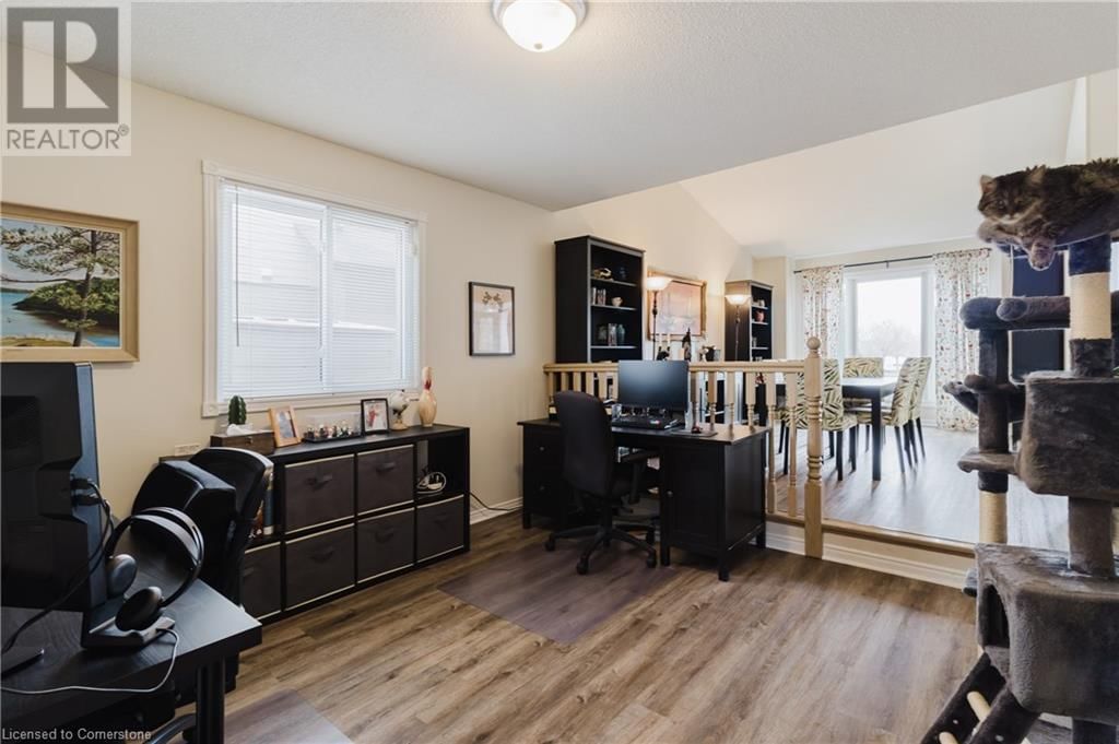 37 SPRINGGARDEN CRESCENT Image 13