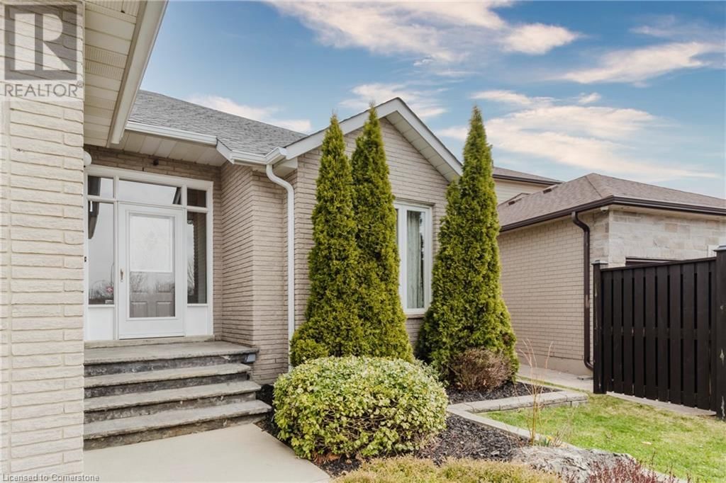 37 SPRINGGARDEN CRESCENT Image 2