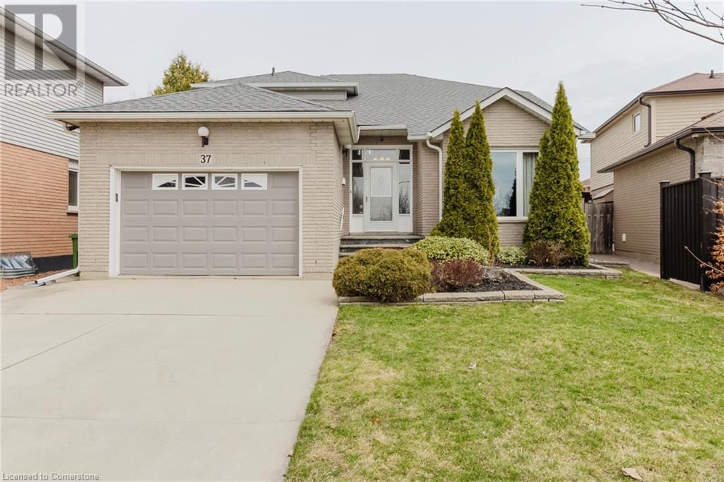 37 SPRINGGARDEN CRESCENT Image 3
