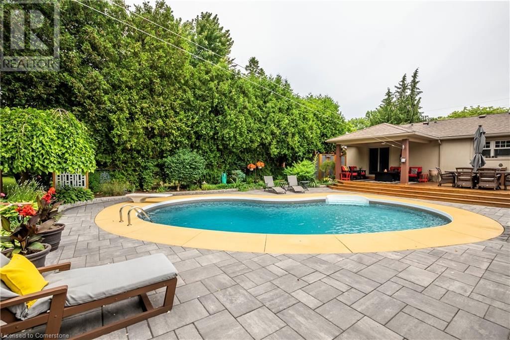 424 HENDERSON ROAD Image 31