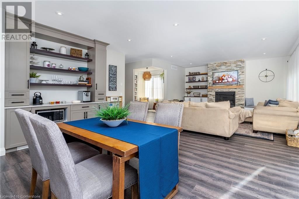 92 IVY CRESCENT Image 11