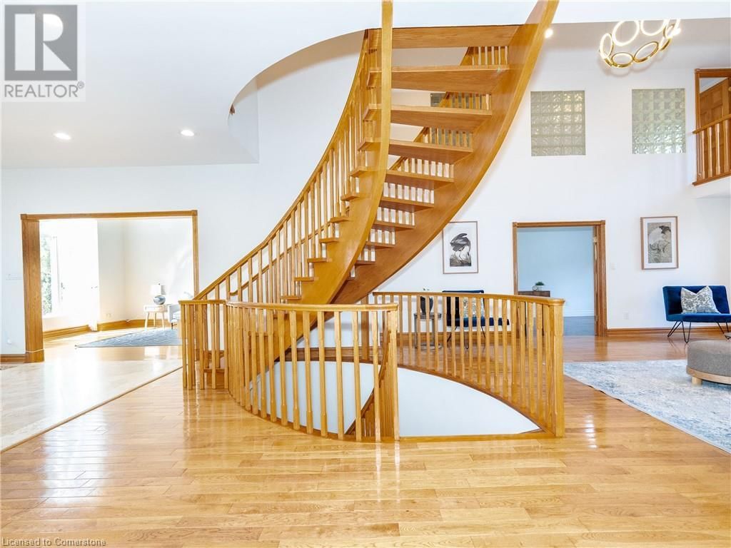 122 ARTEN AVENUE Image 10