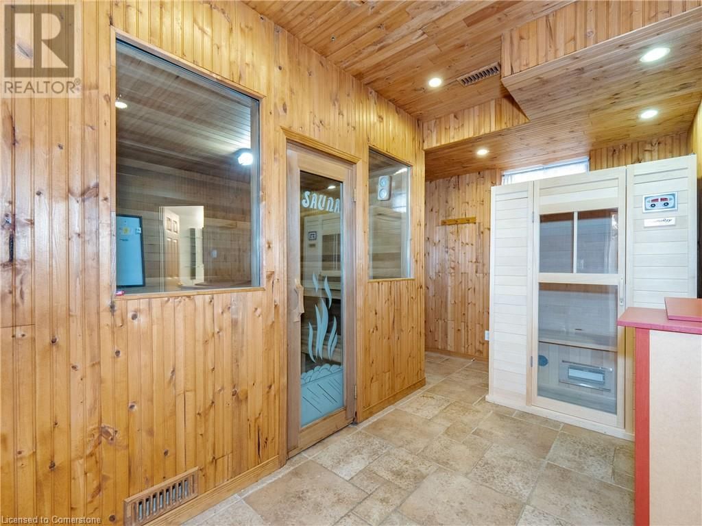 122 ARTEN AVENUE Image 35