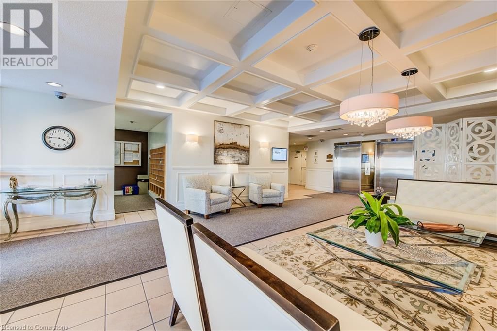 509 - 265 WESTCOURT PLACE Image 3