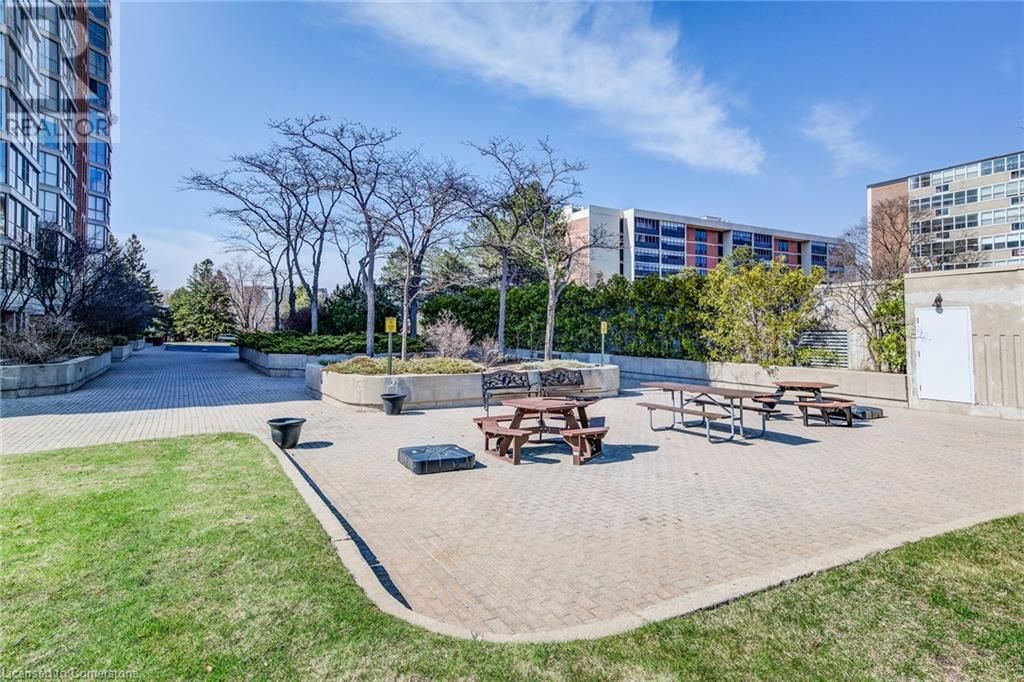 509 - 265 WESTCOURT PLACE Image 38