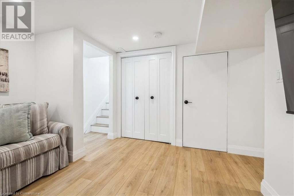 2113 NEW STREET Image 18