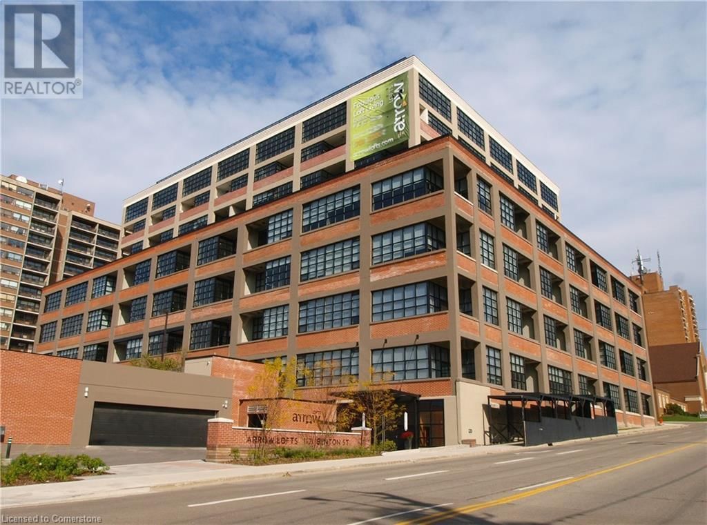 710 - 112 BENTON STREET Image 1