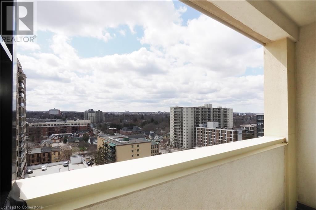 710 - 112 BENTON STREET Image 17
