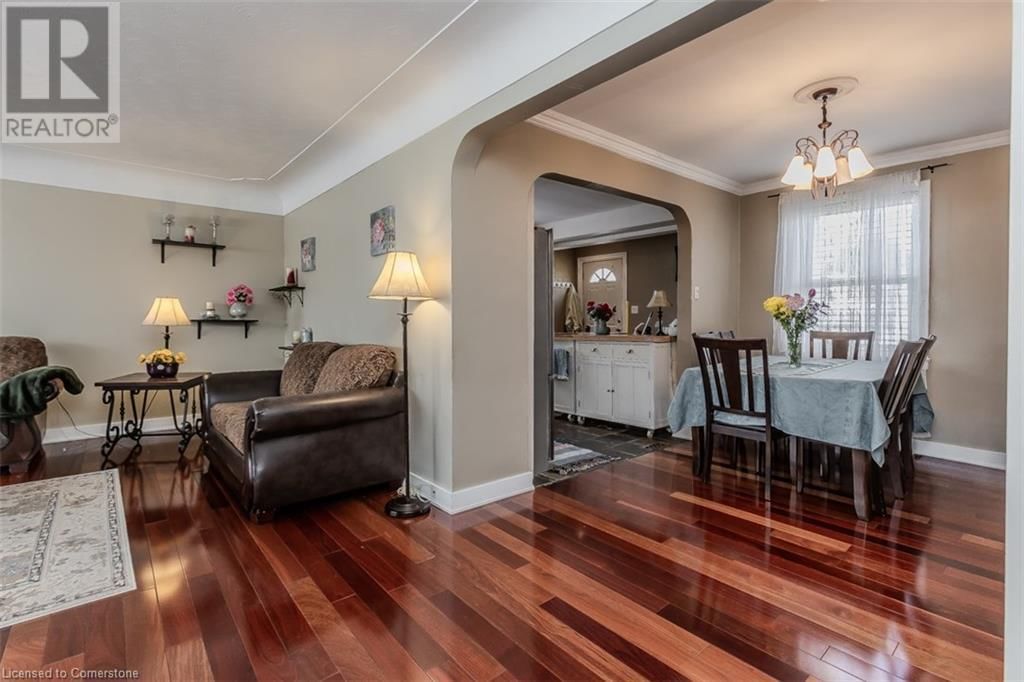 848 UPPER WELLINGTON STREET Image 18