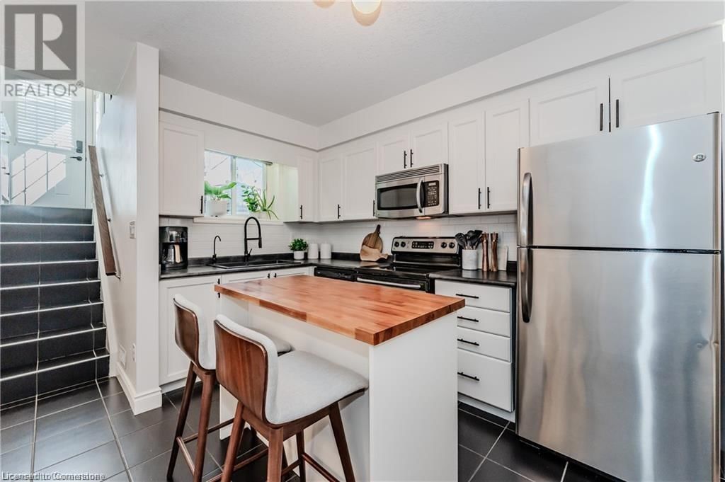7A - 240 WESTMEADOW DRIVE Image 6