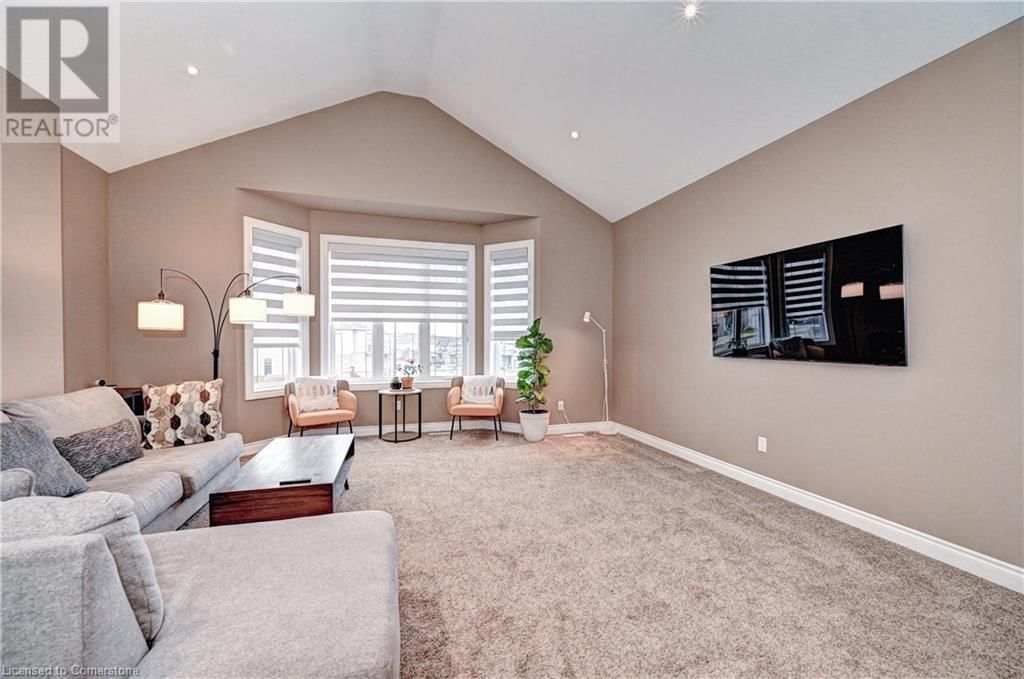 220 LADYSLIPPER DRIVE Image 18