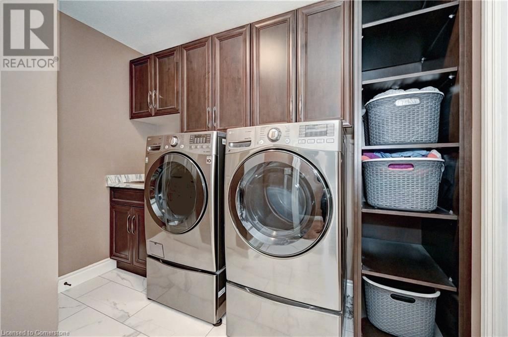 220 LADYSLIPPER DRIVE Image 19