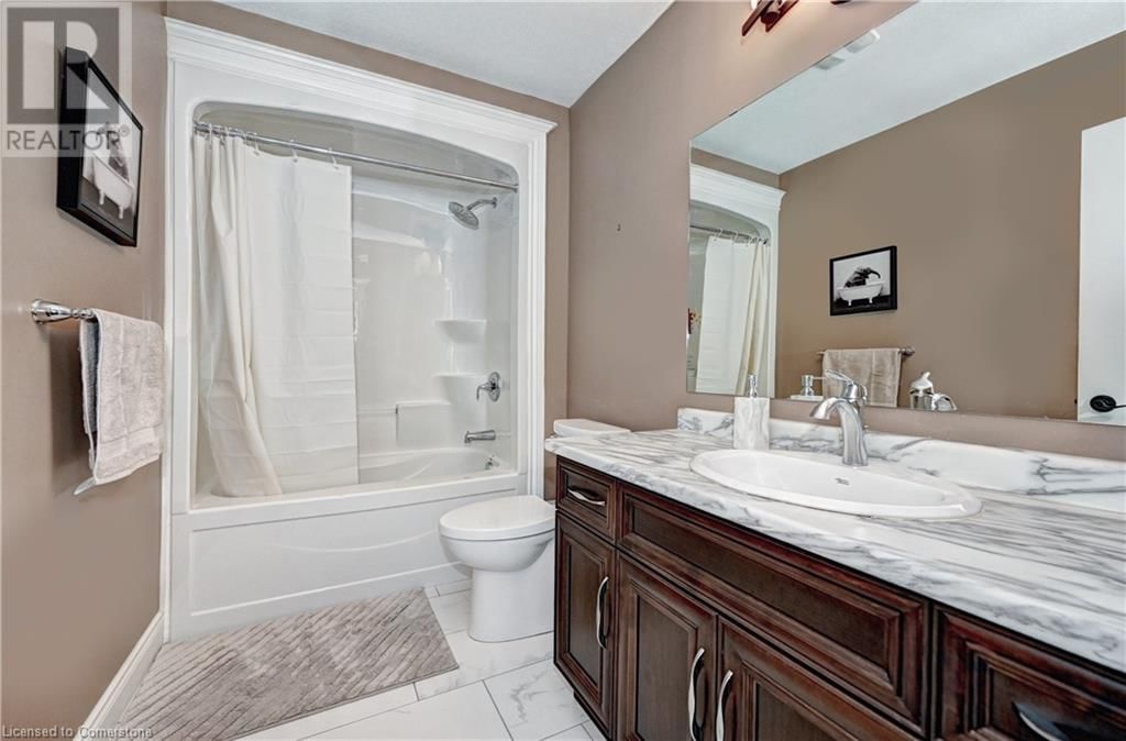 220 LADYSLIPPER DRIVE Image 28