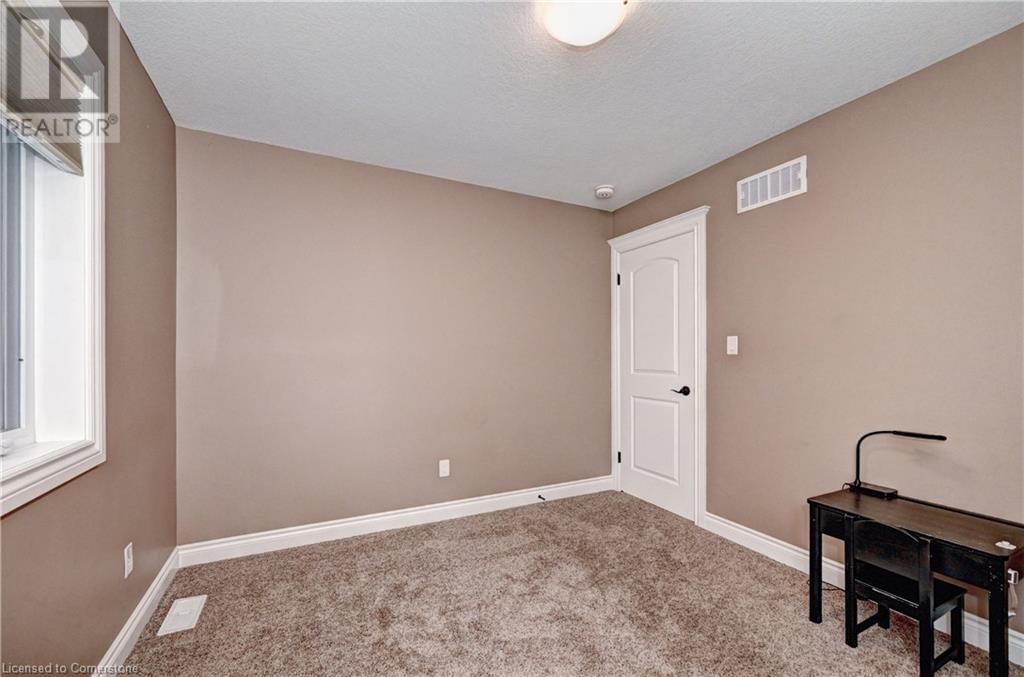 220 LADYSLIPPER DRIVE Image 29