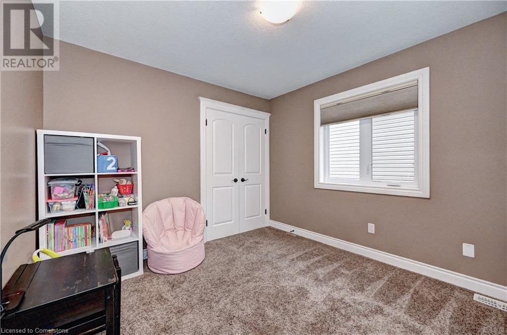 220 LADYSLIPPER DRIVE Image 31