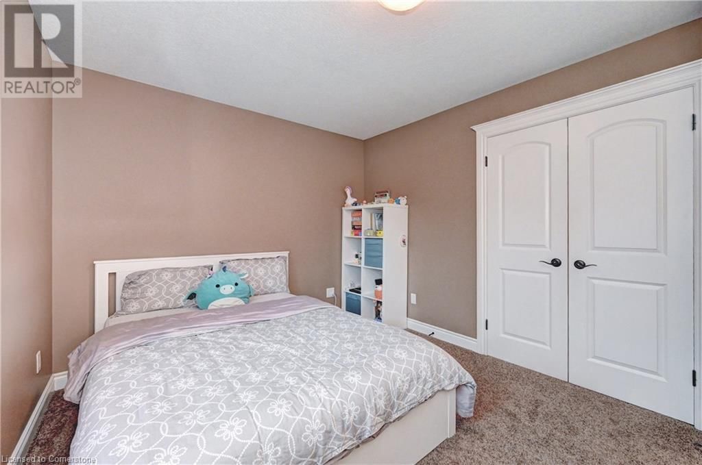 220 LADYSLIPPER DRIVE Image 34