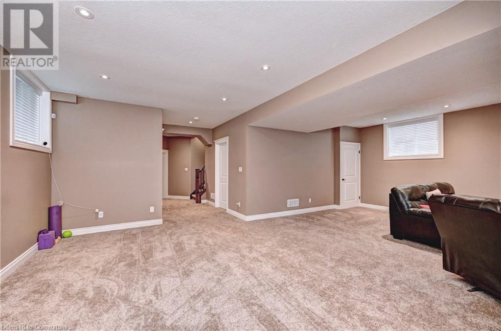 220 LADYSLIPPER DRIVE Image 38