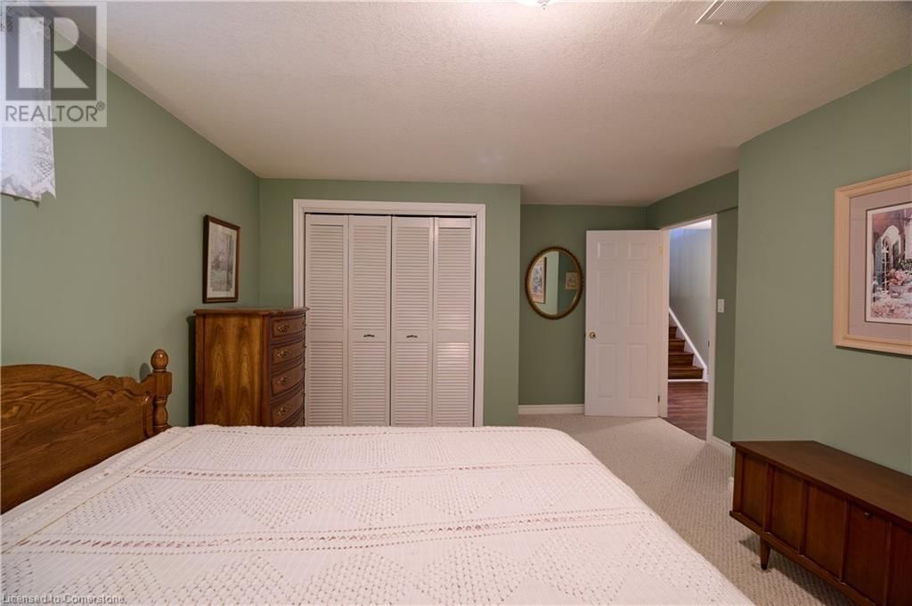 111 BRIARMEADOW PLACE Image 22