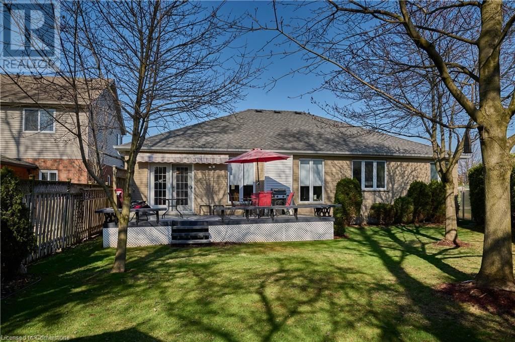 111 BRIARMEADOW PLACE Image 26