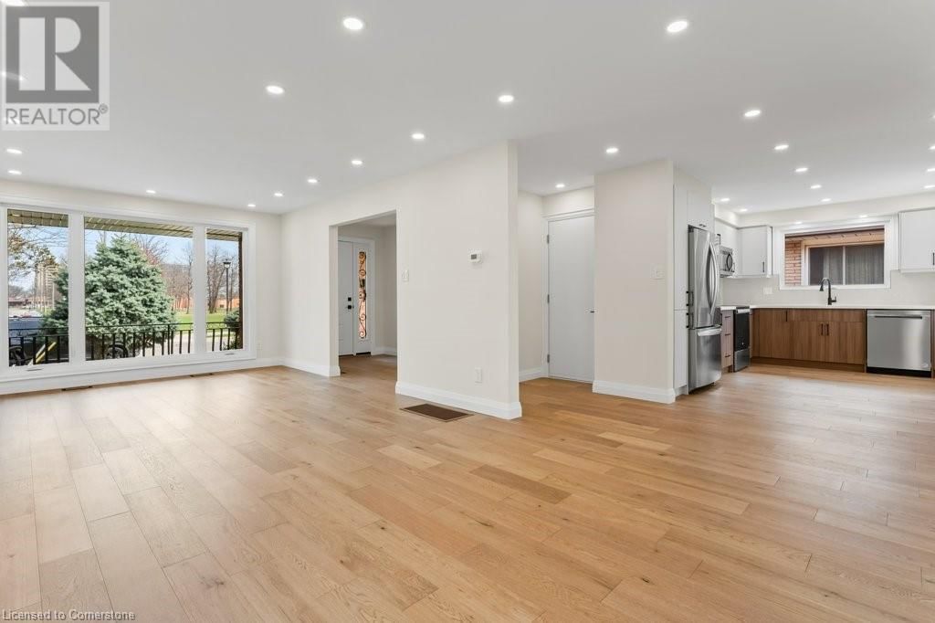 110 VITTORITO AVENUE Image 13