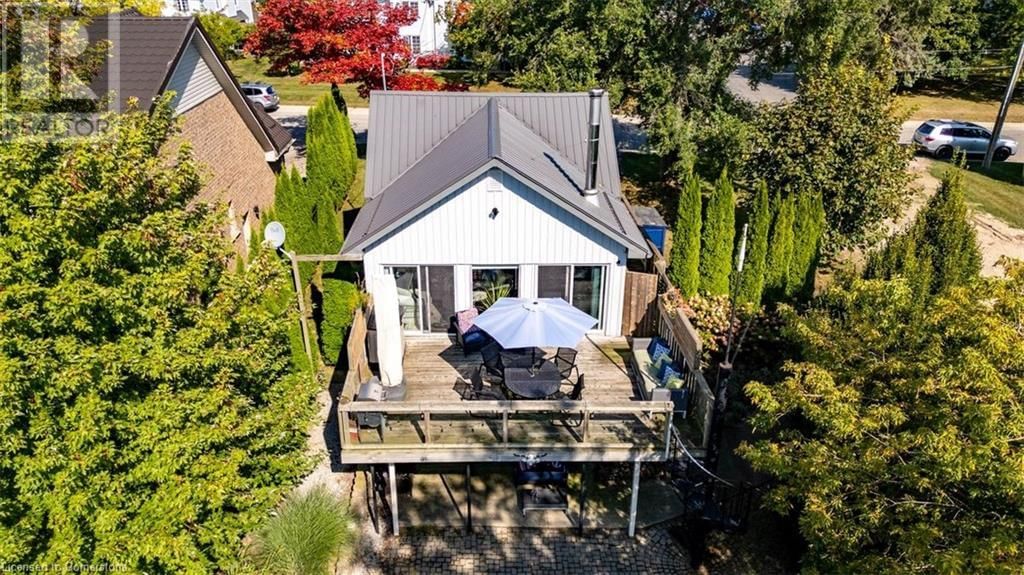 106 BROWN STREET Image 1